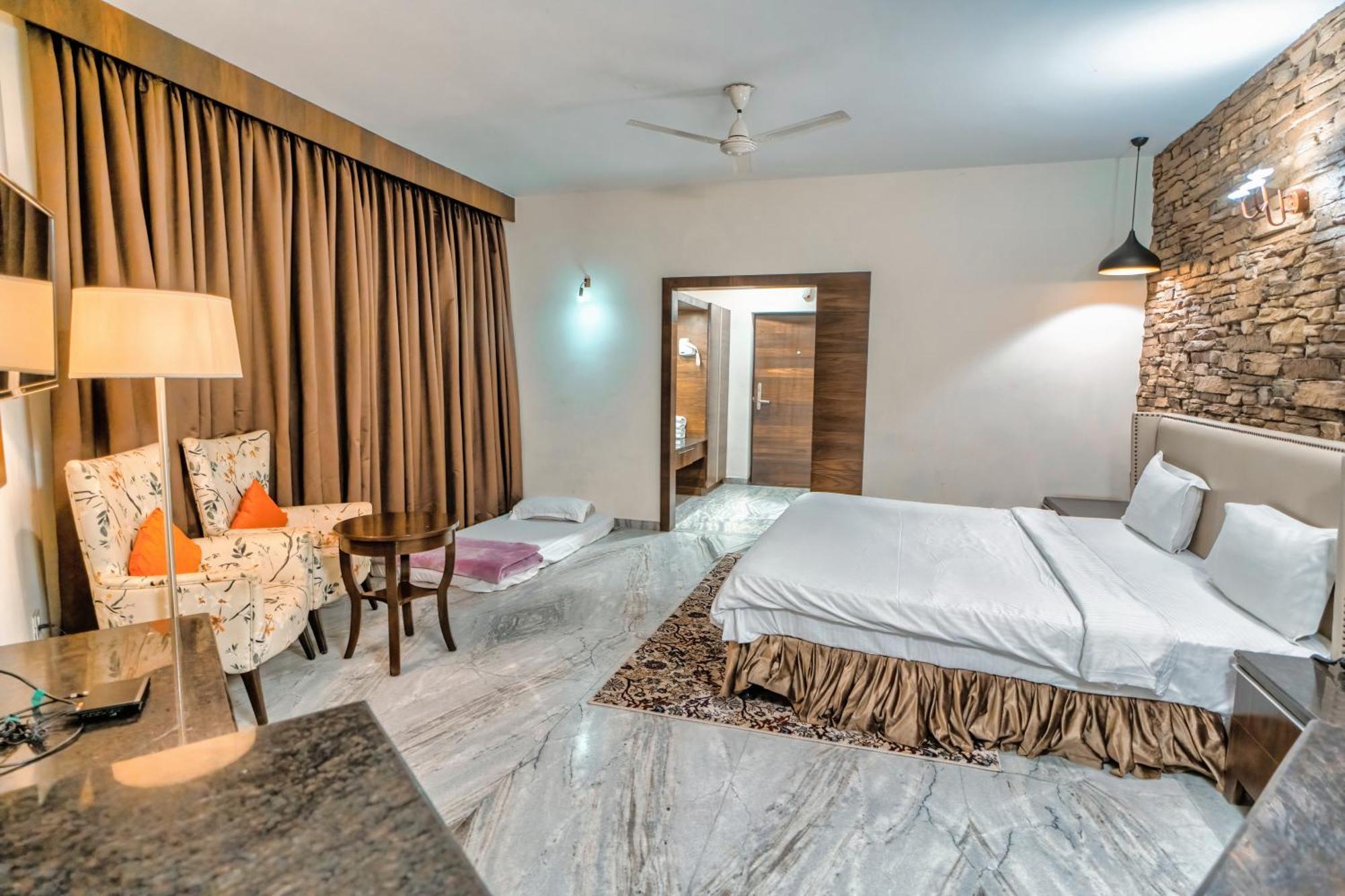 Chokar Dhani Resort Nagpur Exterior photo