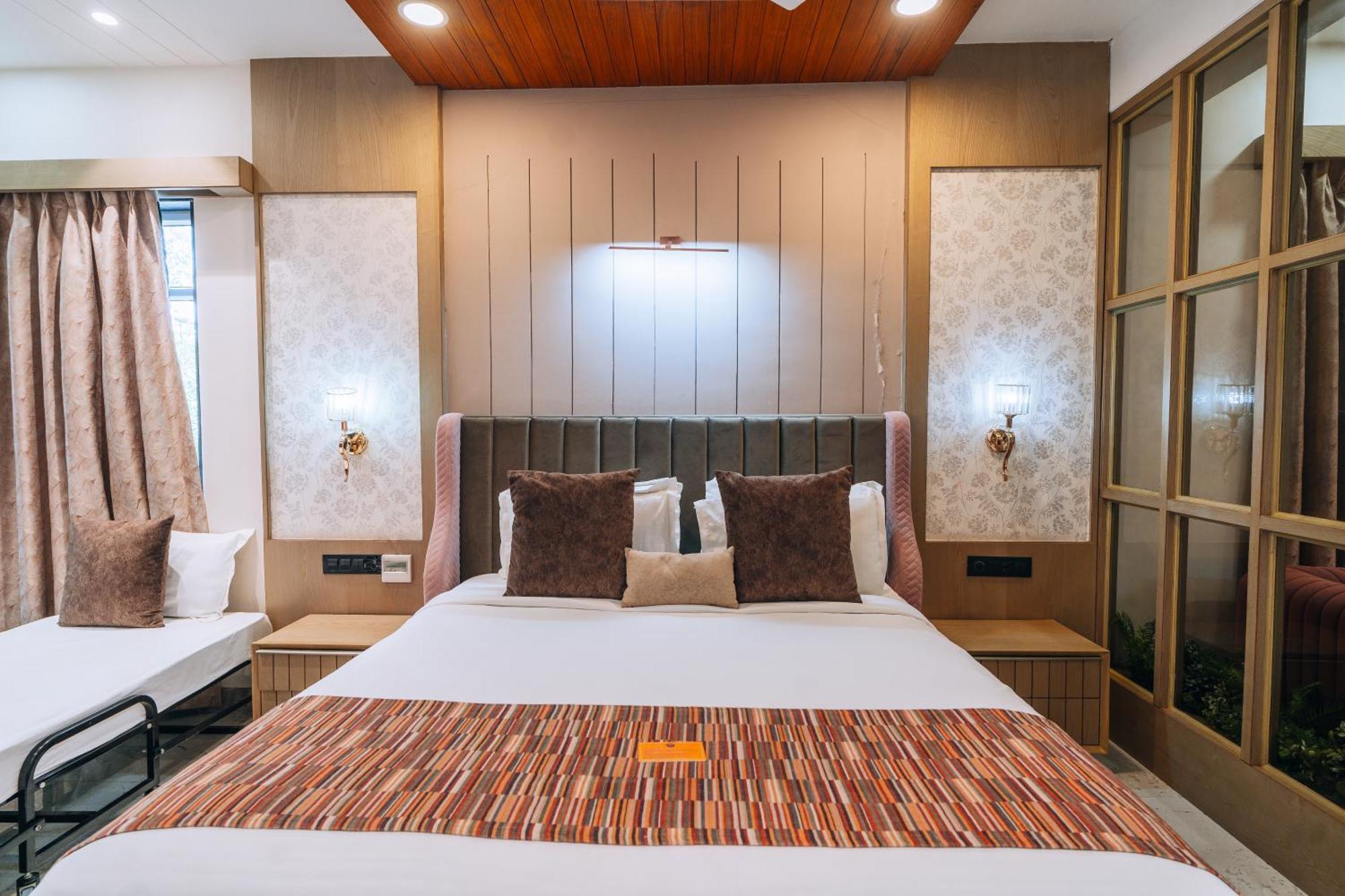 Chokar Dhani Resort Nagpur Exterior photo